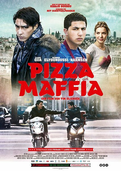Pizza Maffia (2011) постер