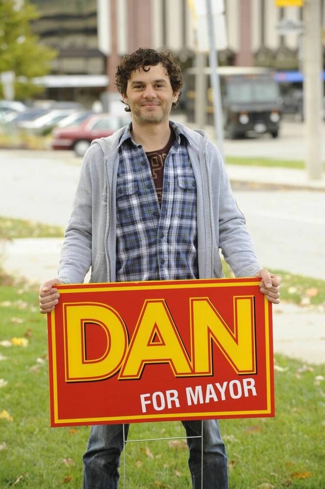 Dan for Mayor (2010) постер